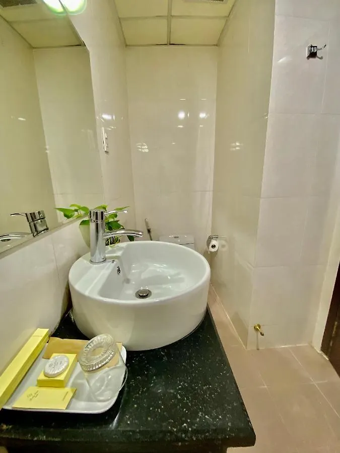 Reddoorz Ruby Star Hotel Truong Dinh Ho Chi Minh City