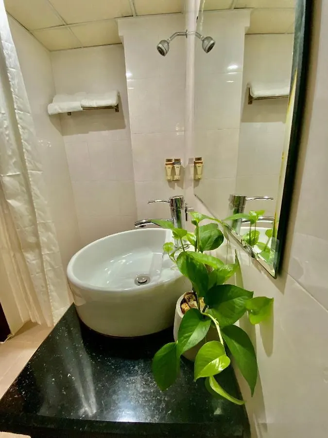 Reddoorz Ruby Star Hotel Truong Dinh Ho Chi Minh City